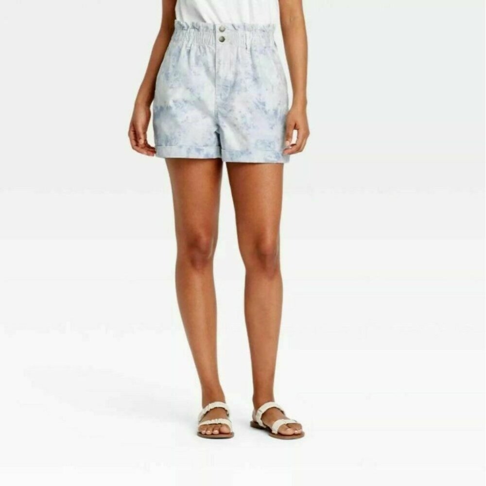 NWT Universal Thread Ladies Large Blue Tie Dye Folded Hem High-Rise Shorts, S